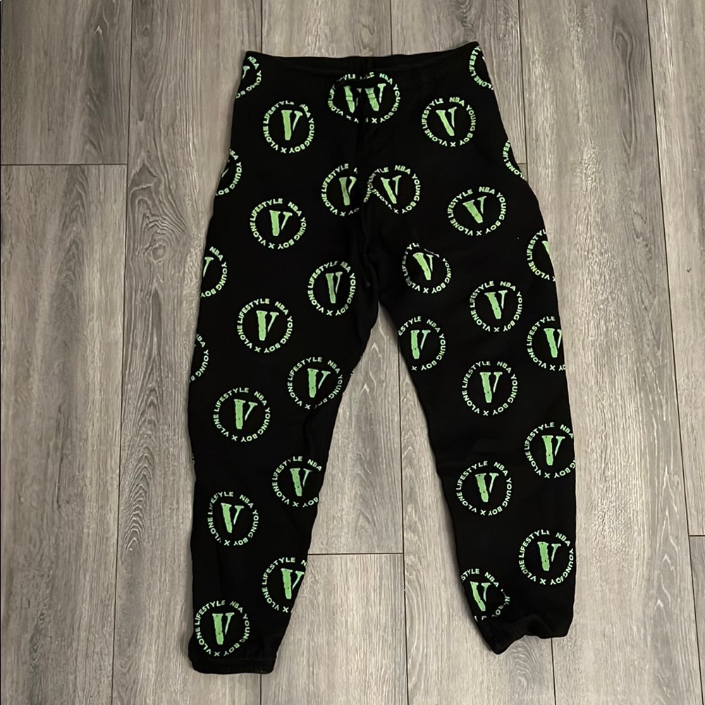Vlone nba youngboy joggers M